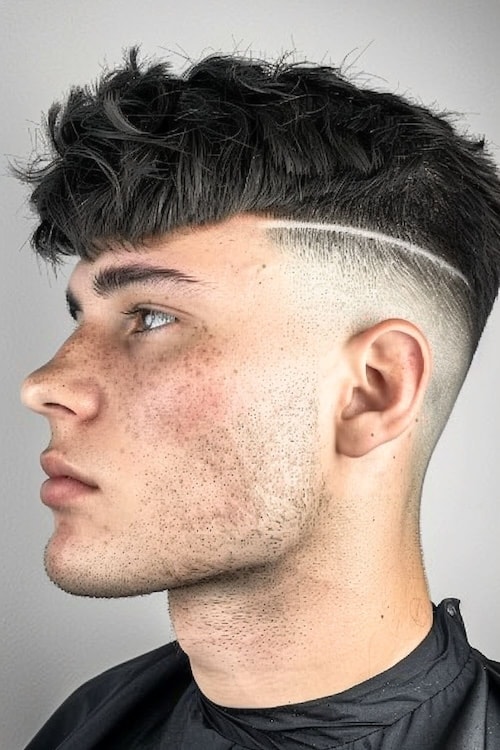 Desconectado corte de cabelo Edgar com linha.