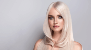 Cores de cabelo loiro de outono obrigatório para 2025 que parecem frescos, divertidos e perfeitamente caramelo