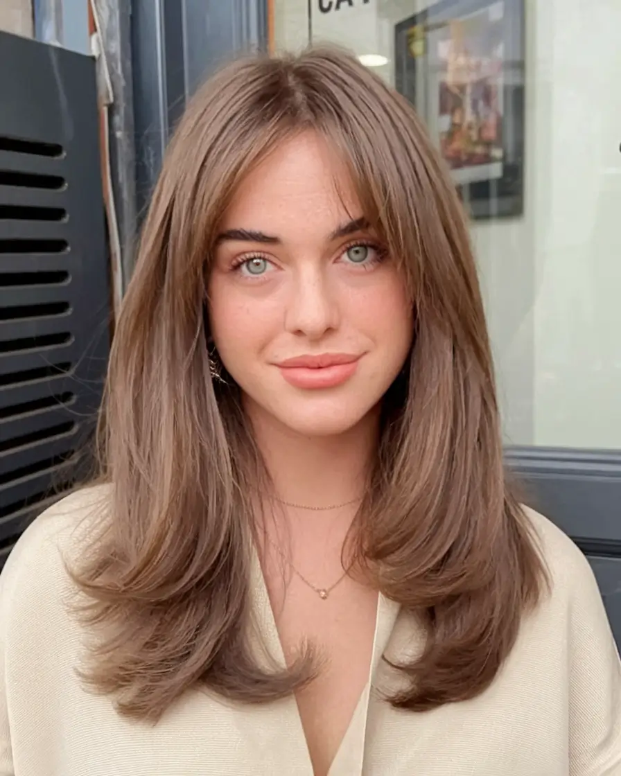 Fall Brown Hair Color 2025 Cogumelo marrom franja marrom