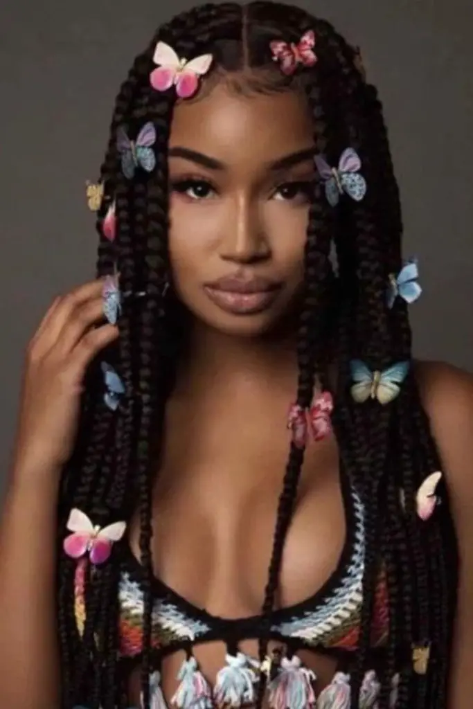 Clipes de borboleta em locais soltos