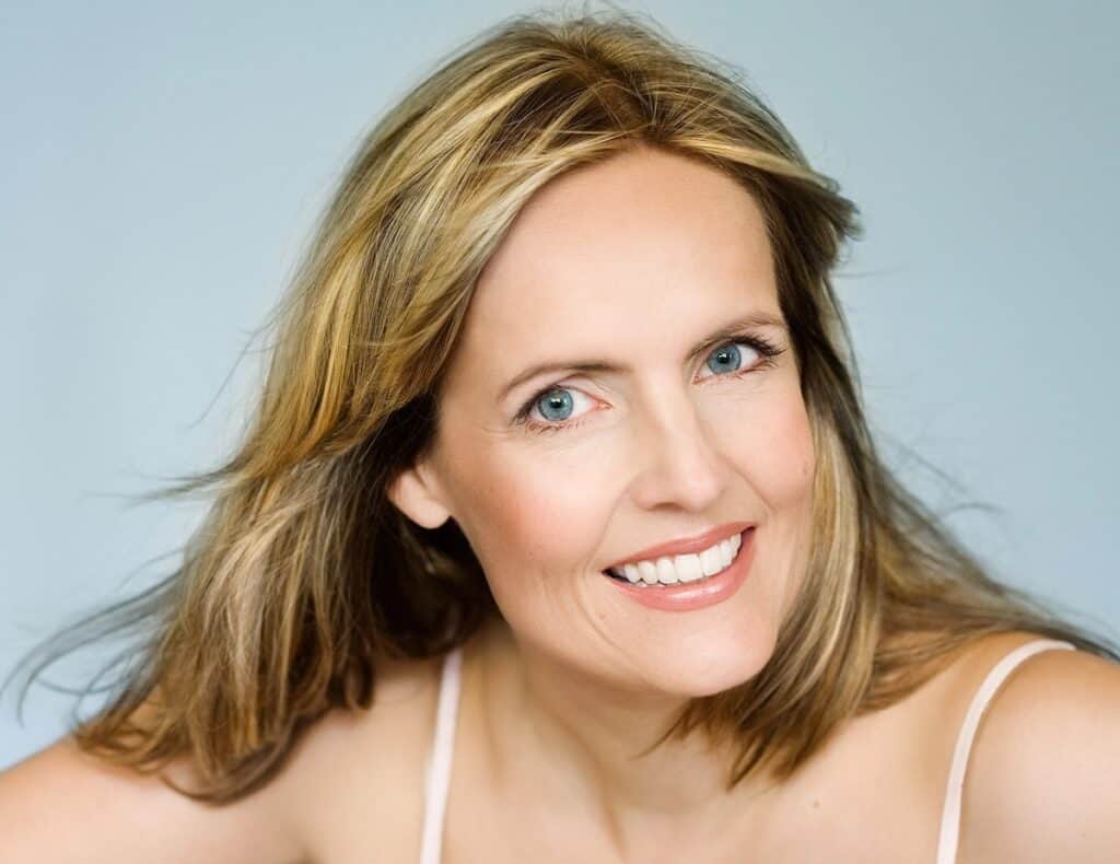 Diga adeus a cabelos secos com essas dicas