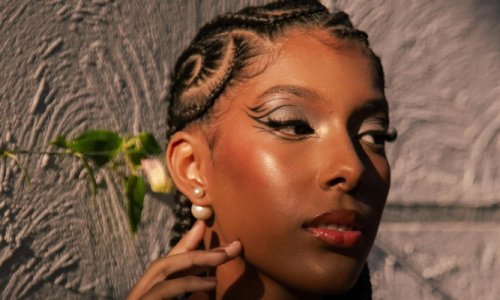 Cores de cabelo da moda para mulheres negras