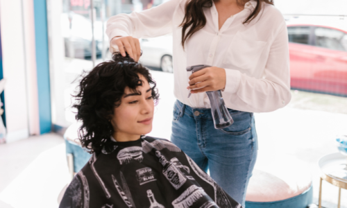 cortes de cabelo bagunçados Pixie